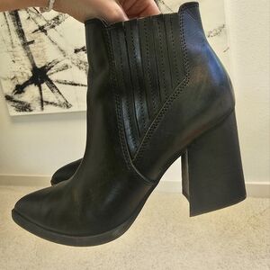 Marc Fisher heeled boots